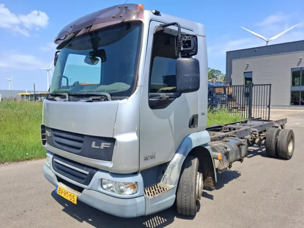 DAF LF 45.160 * EEV * Steel - Spring * 8 Bolts *