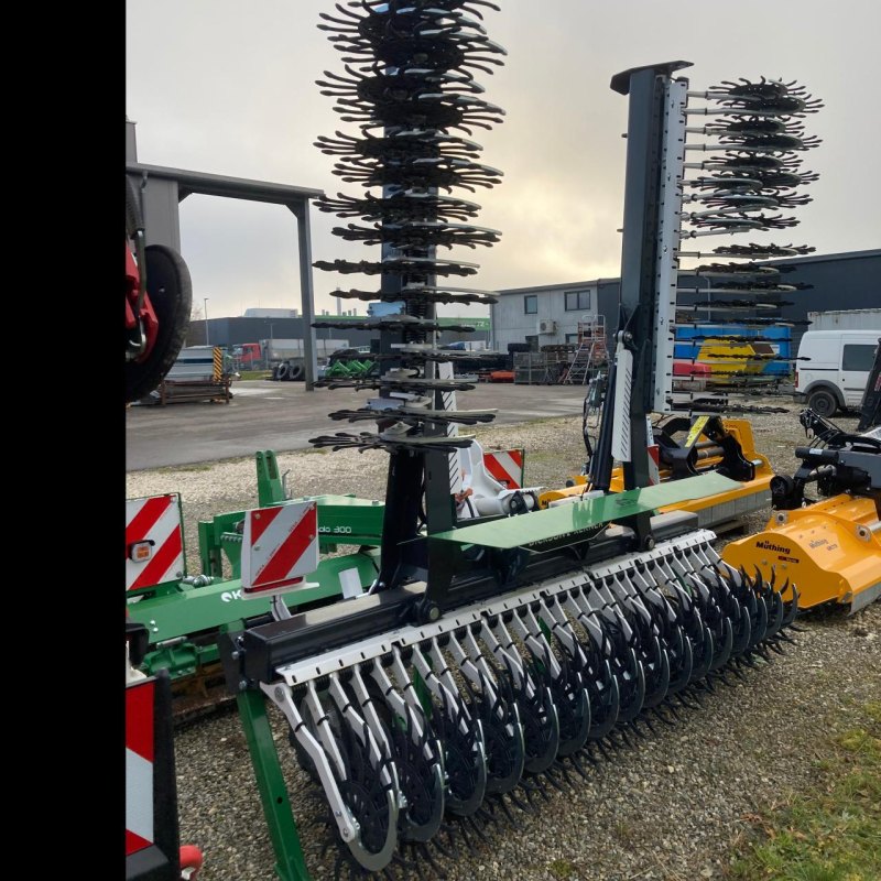Bodenbearbeitungsgerät Dickson Kerner Varioroll VR 650