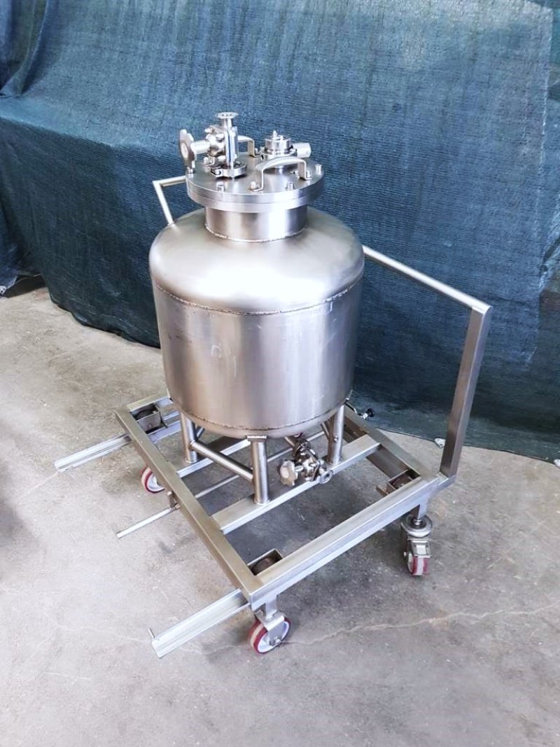 SERBATOIO AUTOCLAVABILE CARRELLATO – MOD. 100 LT