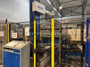 Palletising and depalletising plant