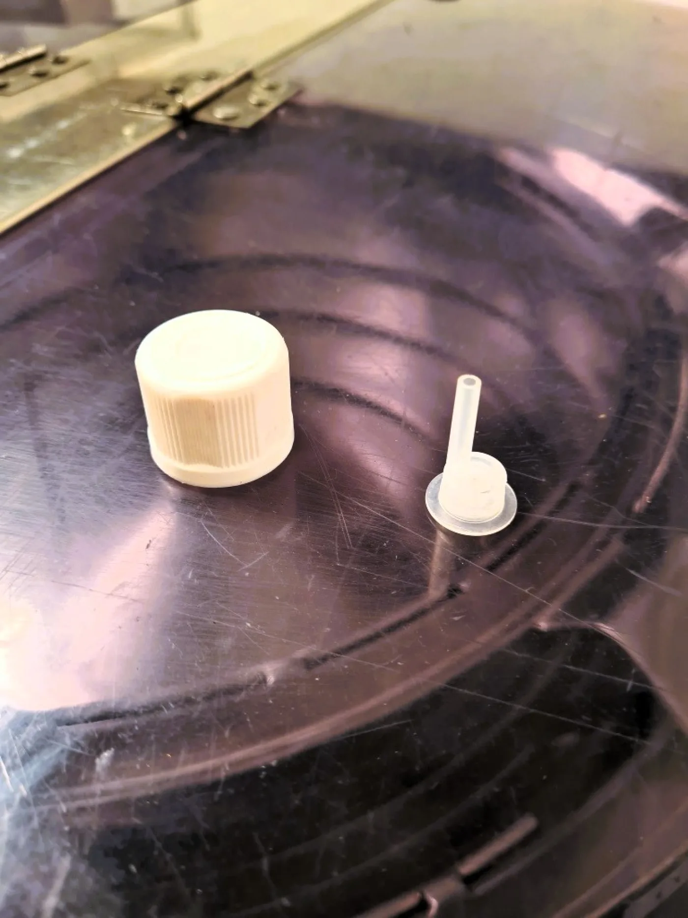 RIEMPITRICE TAPPATRICE FLACONI – CAPSULIT - 8