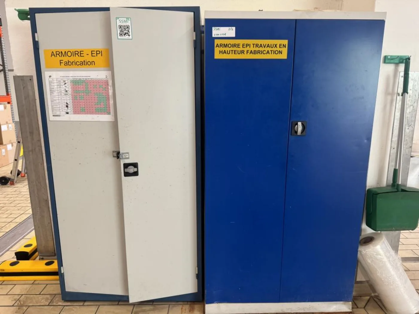 storage cabinets 2x - 3