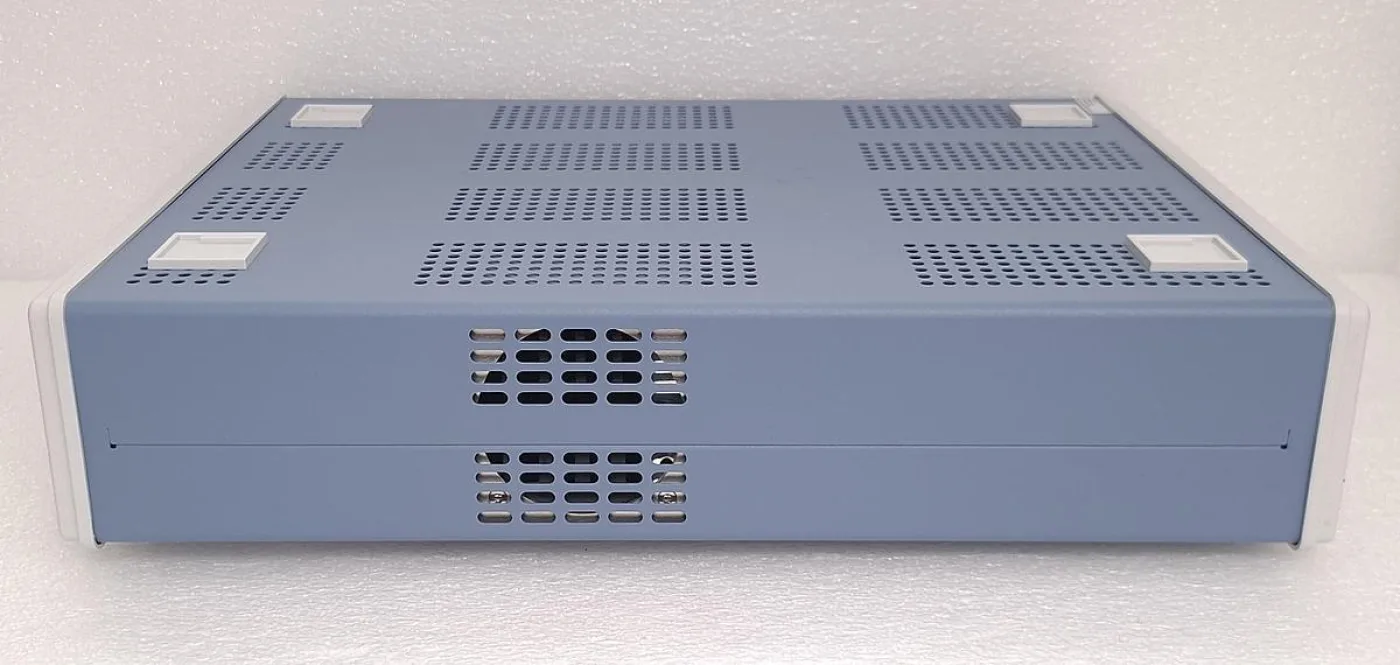 Rohde & Schwarz HMP2020 - 6