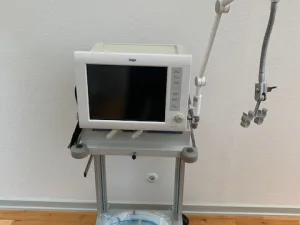 Dräger Evita XL (2) Beatmungsgerät (Langzeit)