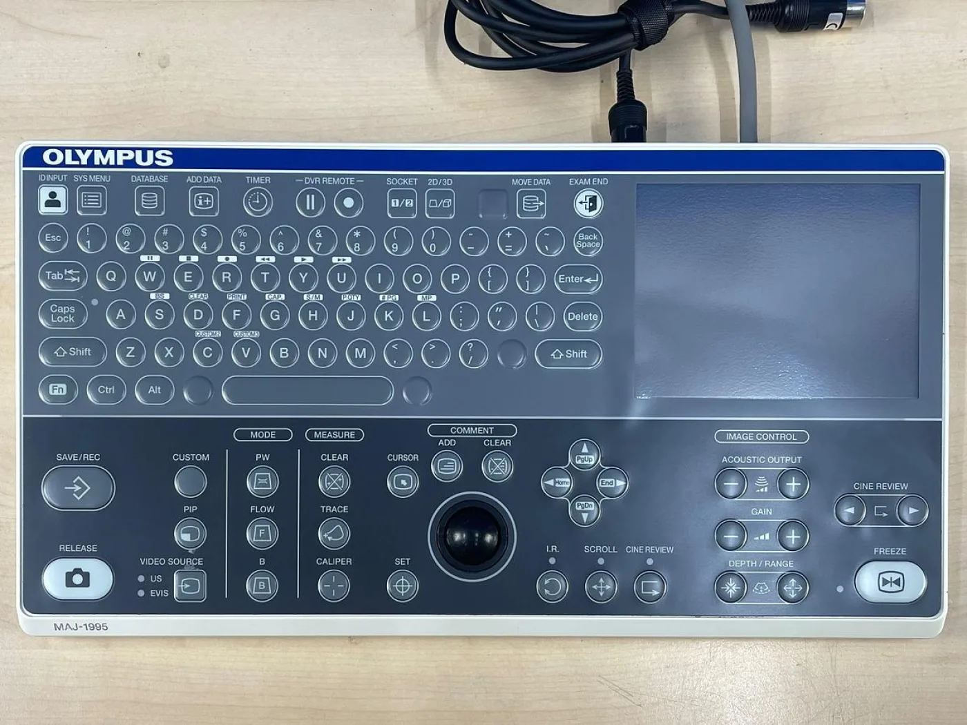 Olympus MAJ-1995 Keyboard - 2