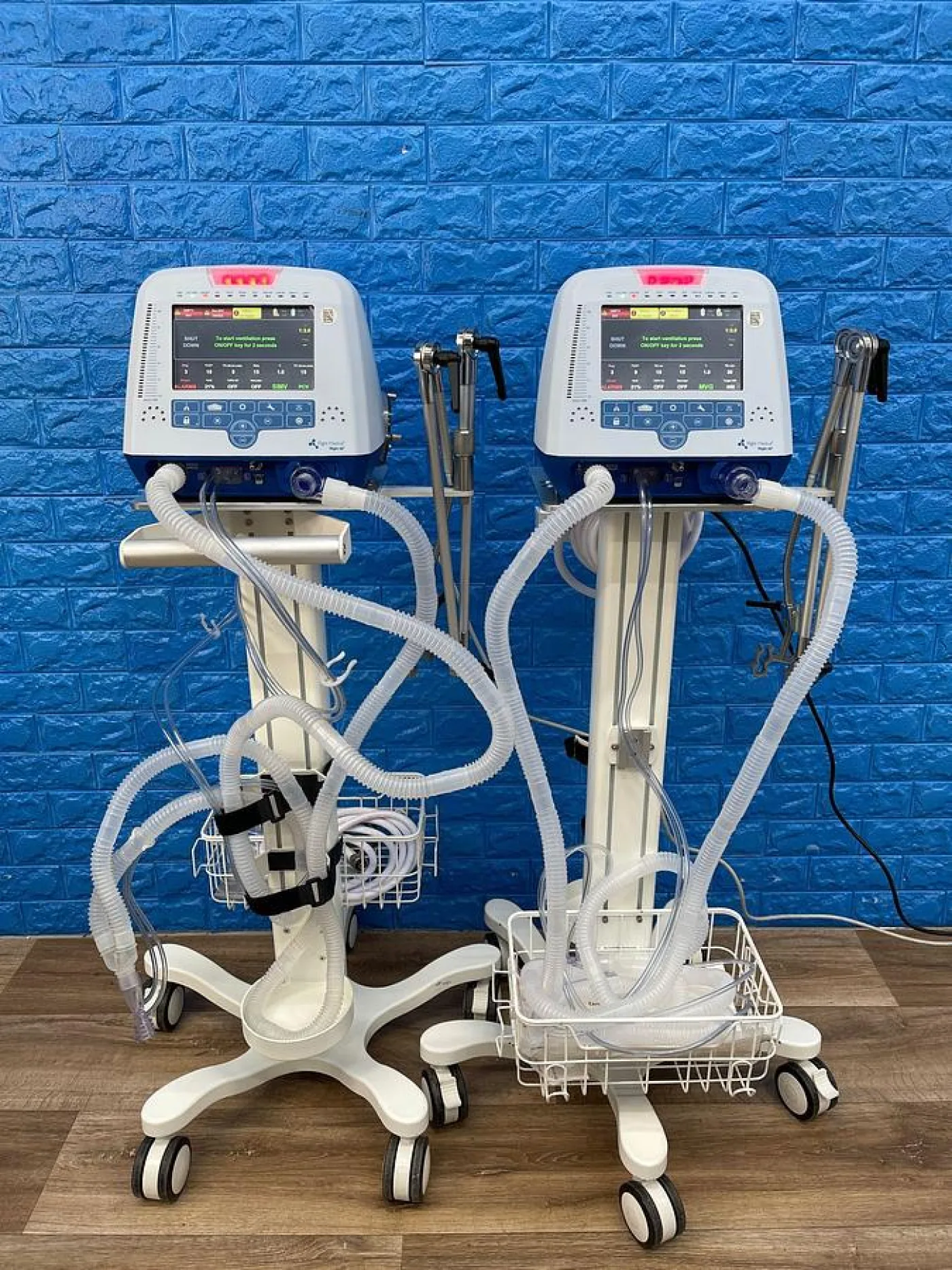 FLIGHT MEDICAL Flight 60 Ventilator - 2