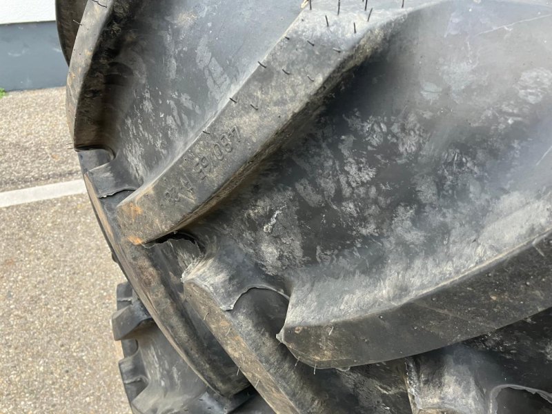 Zubehör Continental Kompletträder 480/65R28 u. 600/65R38 TractorMaster