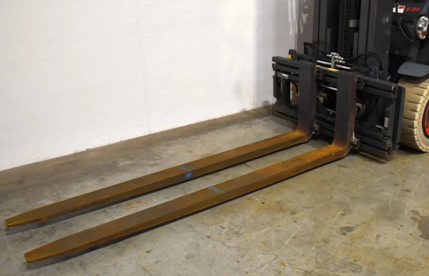 Frontstapler Linde E 35/600 H 388 (2022) - 7
