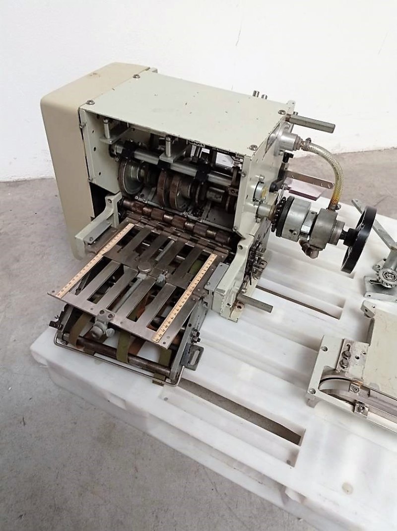 PIEGAPROSPETTI – GUK – MOD. GUK MOD. FA 21/4 CARTONAC 81
