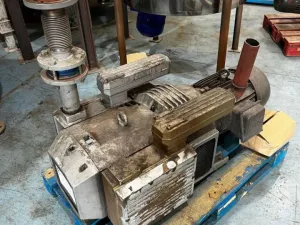 USED BECKER VTLF 360 OILLESS VANE VACUUM PUMP