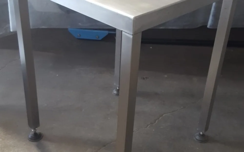 TAVOLO PORTA BILANCIA STRUTTURA IN ACCIAIO INOX
