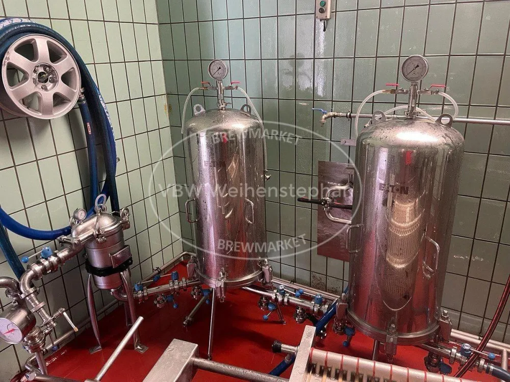 Filter module housing