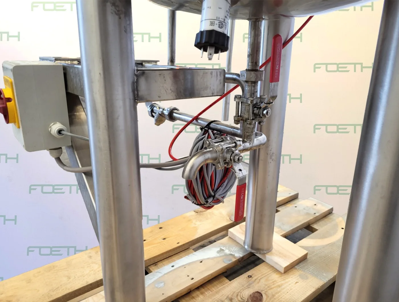Intotec 250Ltr - Vertical tank - 7