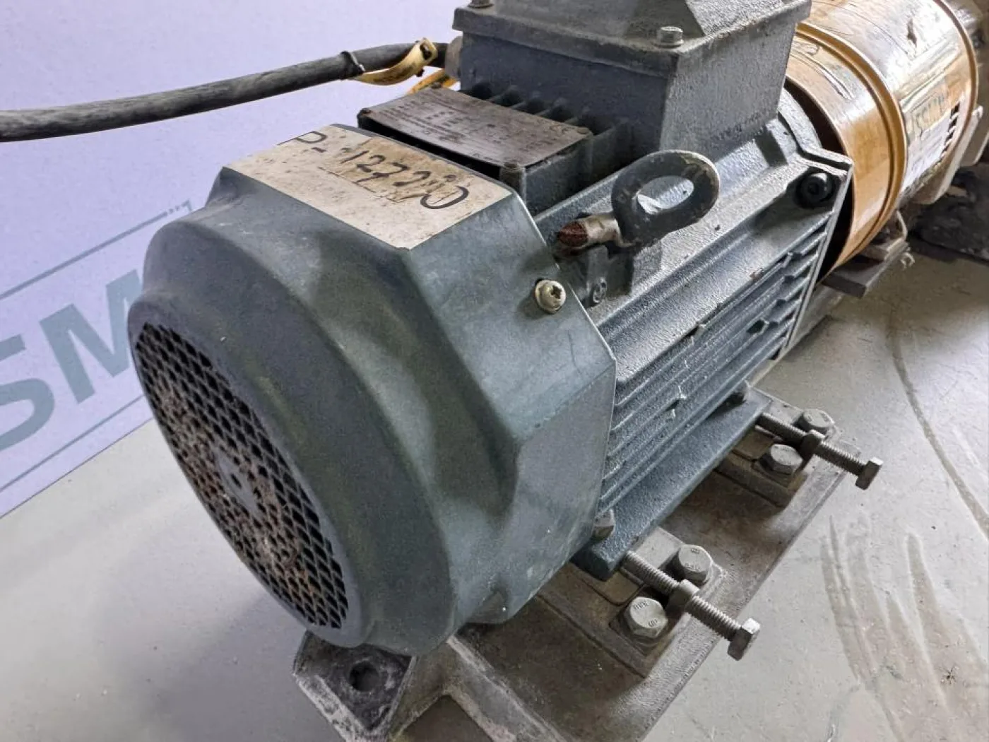 2019 Sulzer Pumpen Process centrifugal pump with electric motor - 7