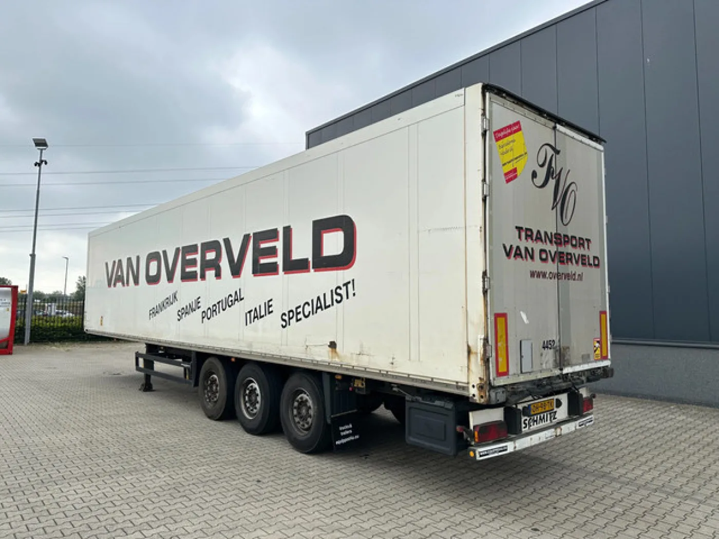 Schmitz Cargobull SKO24 / SAF DISC / 2x LIFTAXLE / GALVANIZED / NL-TRAILER - 3