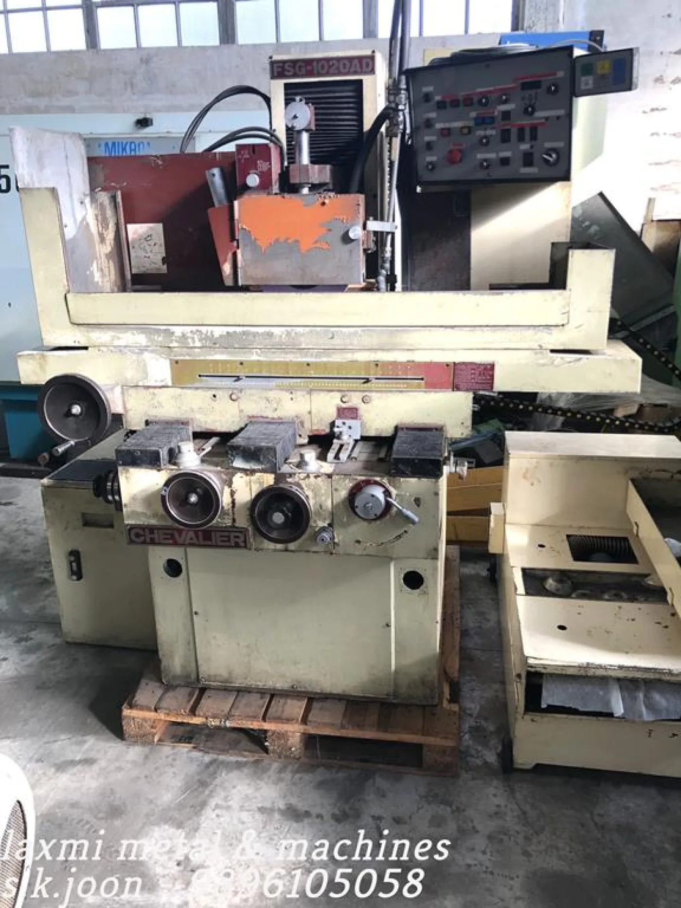 HIGH PRECISION SURFACE GRINDER, CHEVALIER - FSG-1020AD - Laxmi Metal & Machines, Rohtak - 4