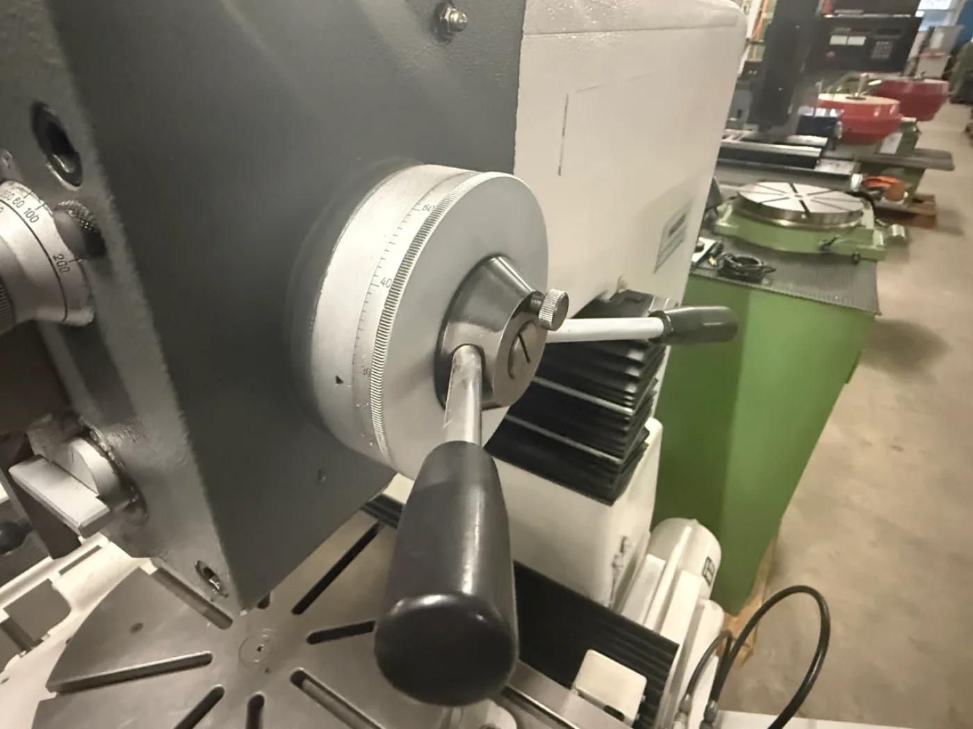 023403 - HAUSER 3 DR - 6
