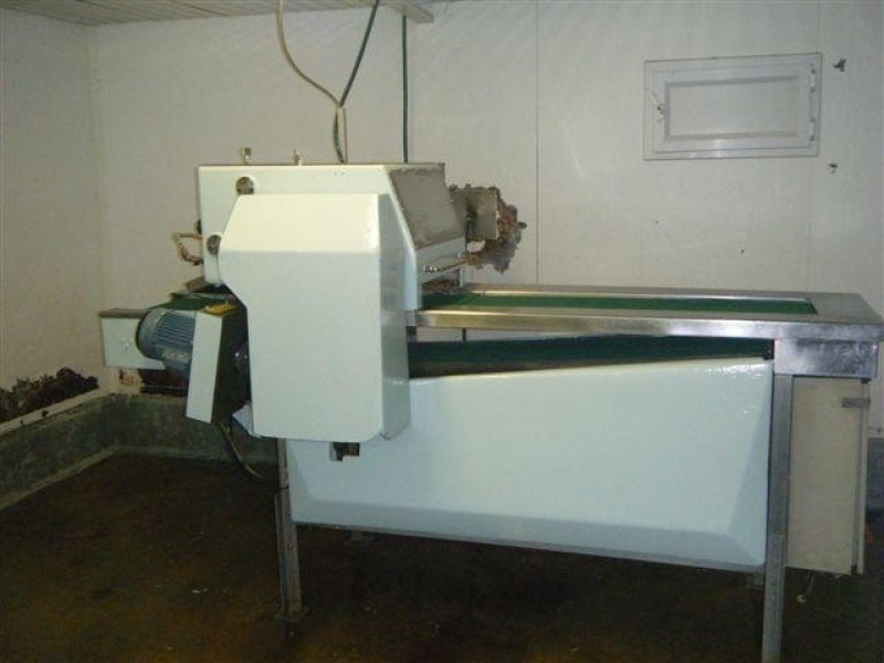 Trio FDS2N Skinning Machine
