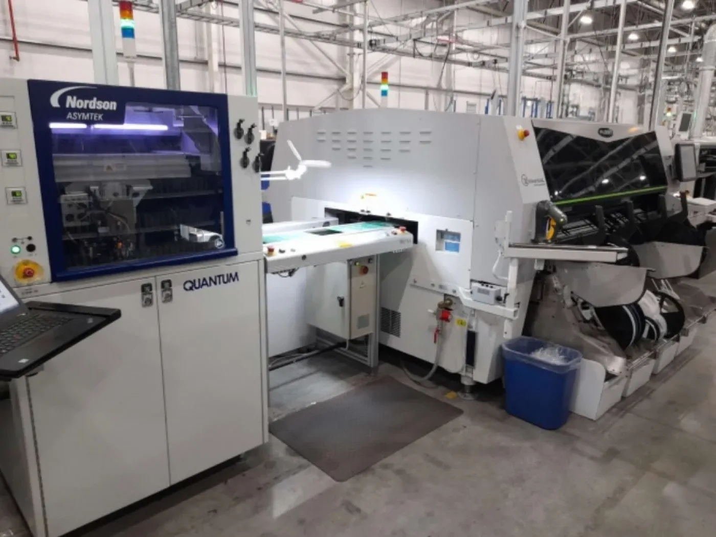 Nordson Asymtek Q-6800 dispenser, vintage 2017 - 1