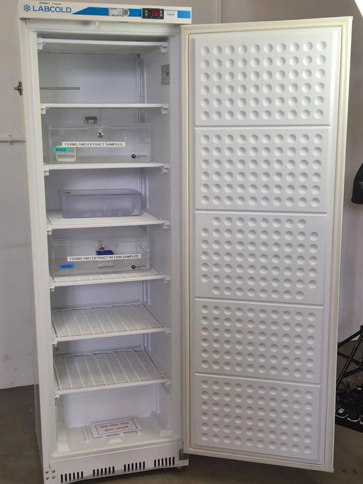 Labcold RLVF1514 Freezer - 3