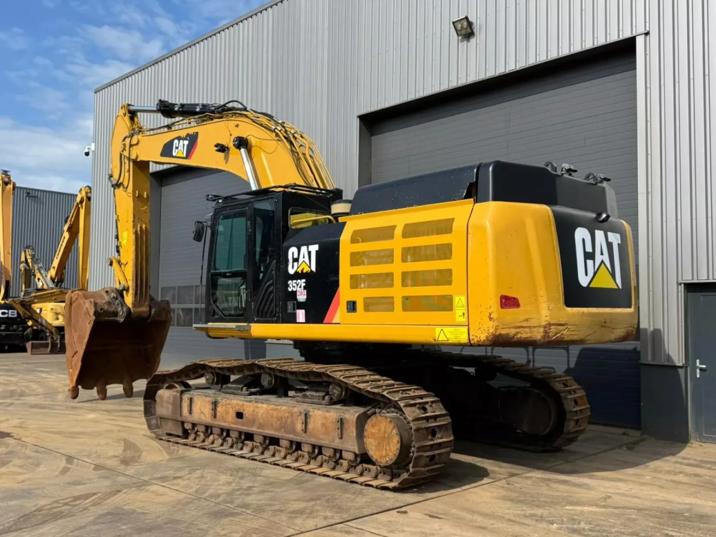 Caterpillar 352F - 2