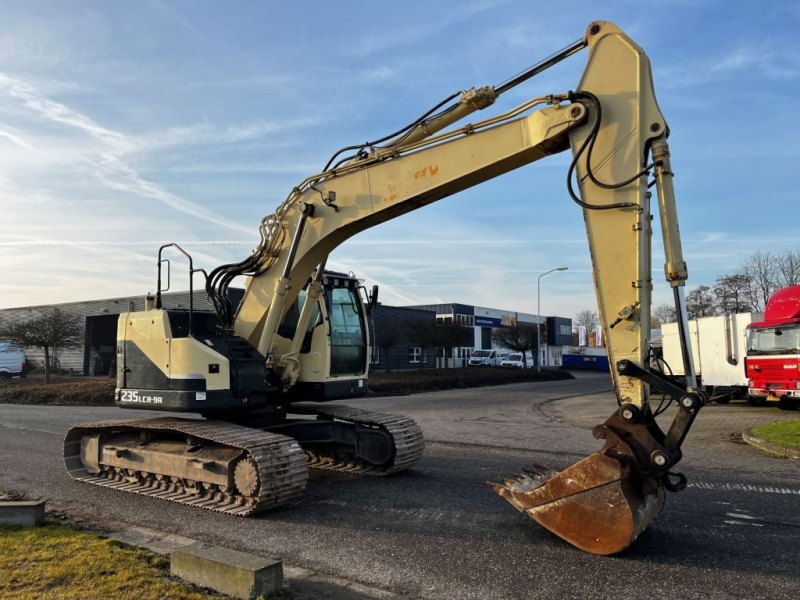 Hyundai Robex 235LCR-9A