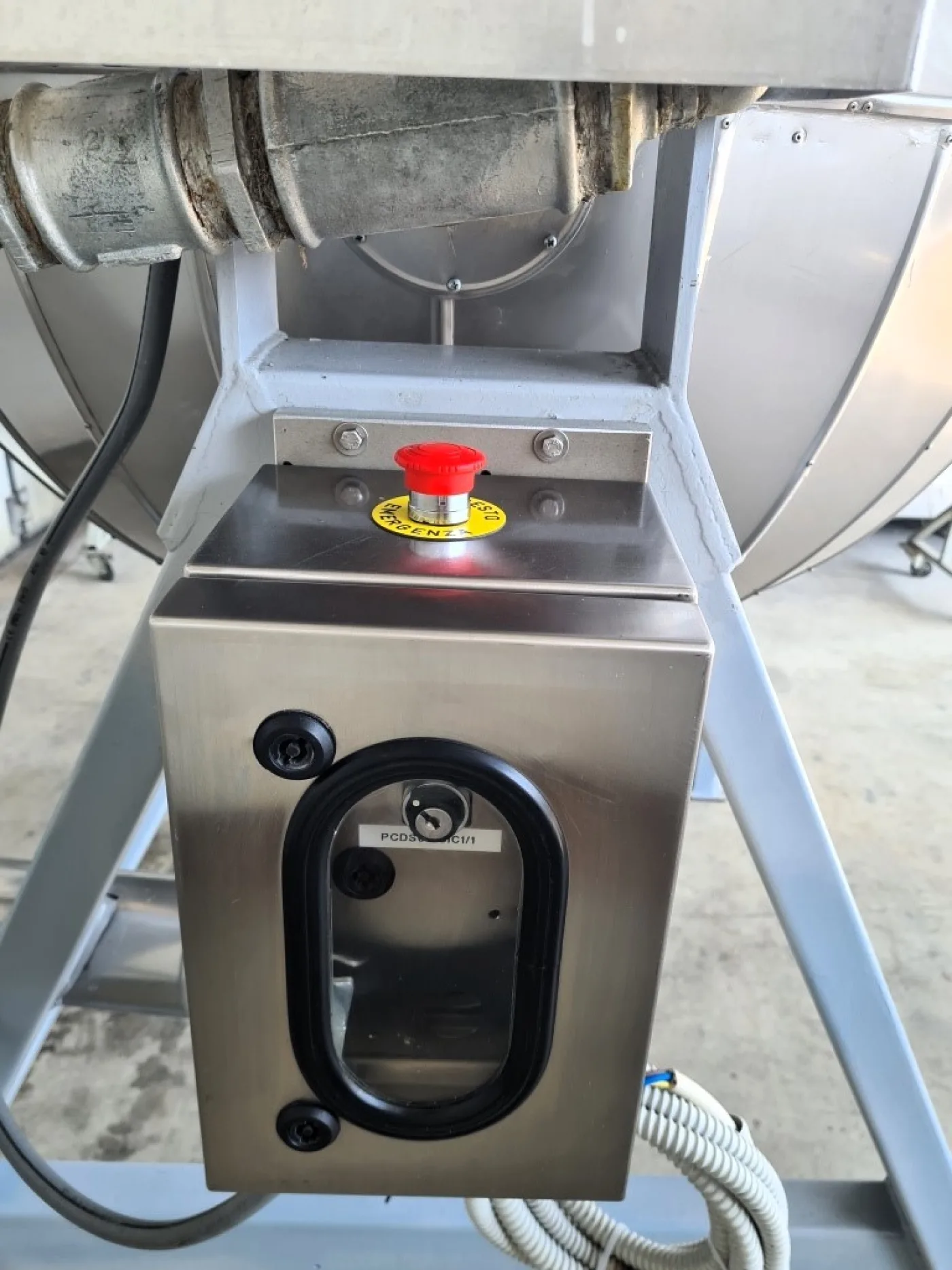 MESCOLATORE INCAMICIATO – MOD. 450 LT - 3