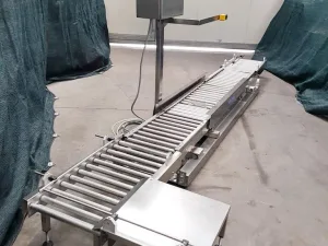 NASTRO CONVOGLIATORE A RULLI MOTORIZZATO CON SISTEMA BLOCCO – KRAMER