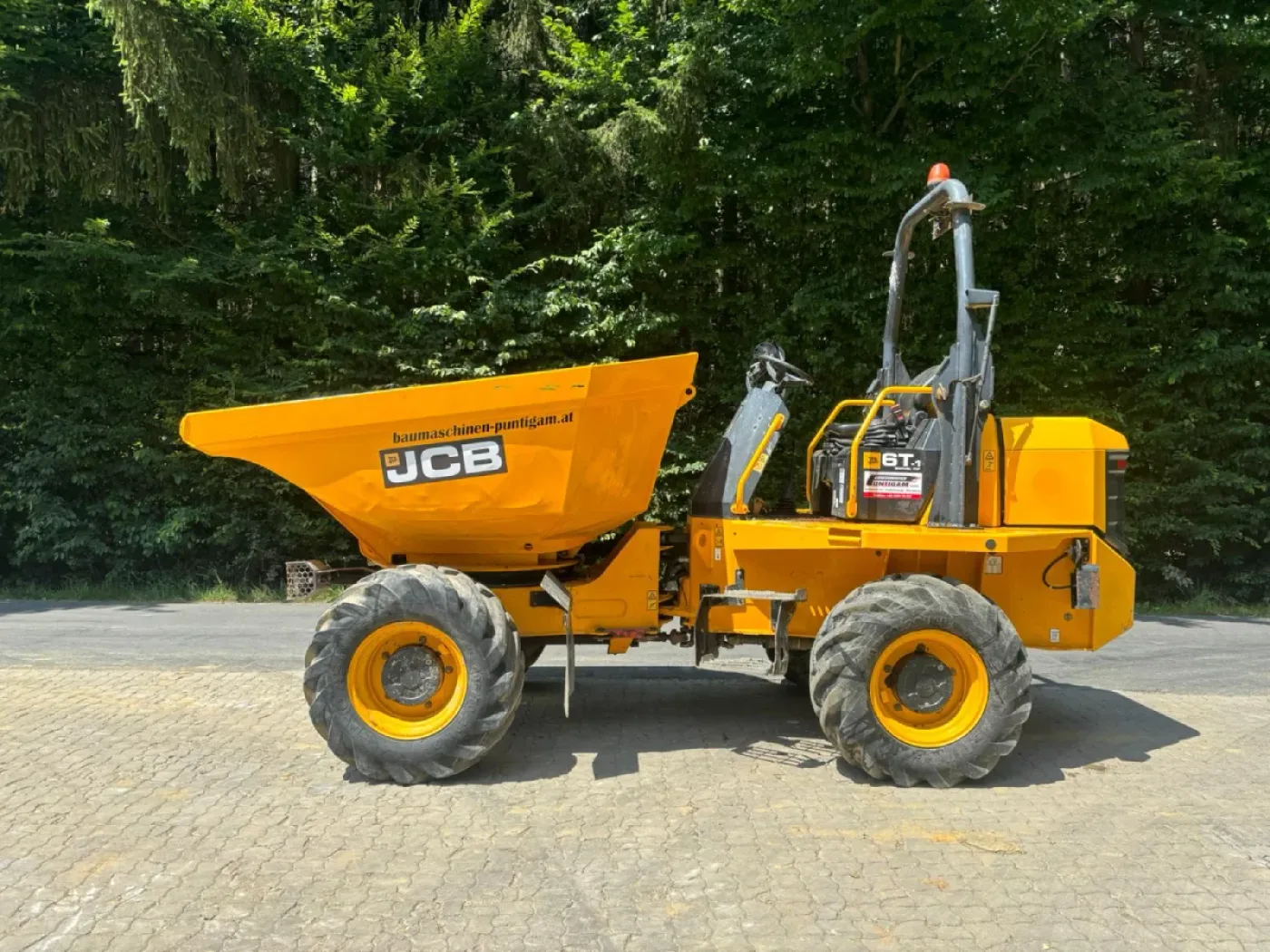JCB - 6 ST - 1
