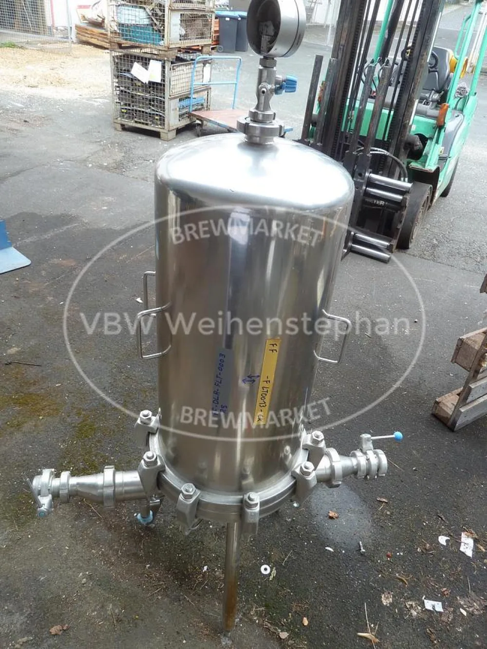 Trap filter housing