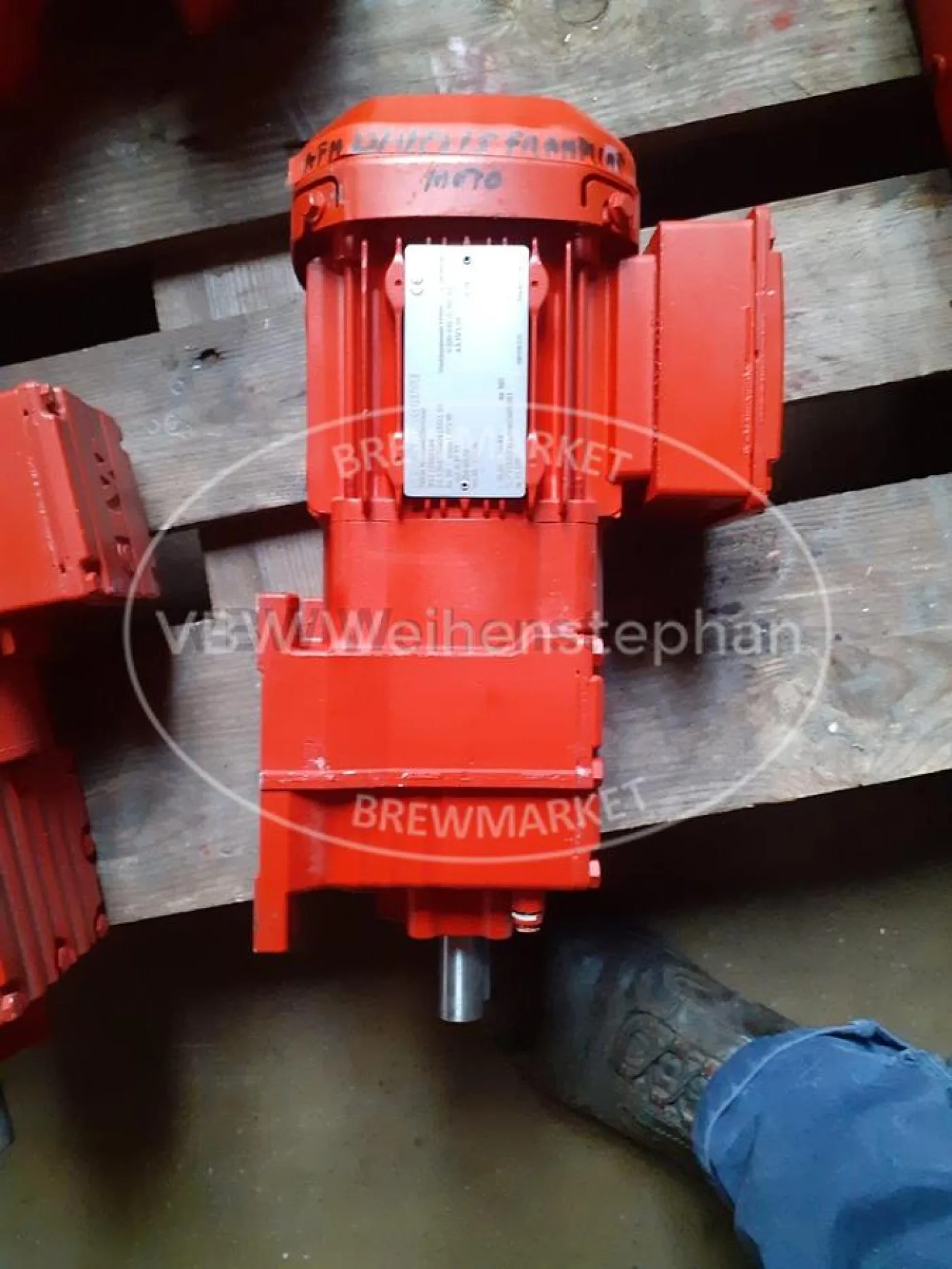 Motor - 1