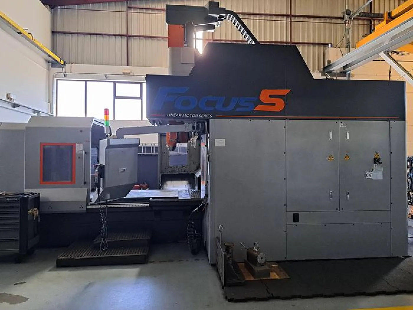 KEN Focus 5 Axis Double Column Machining Center - 3
