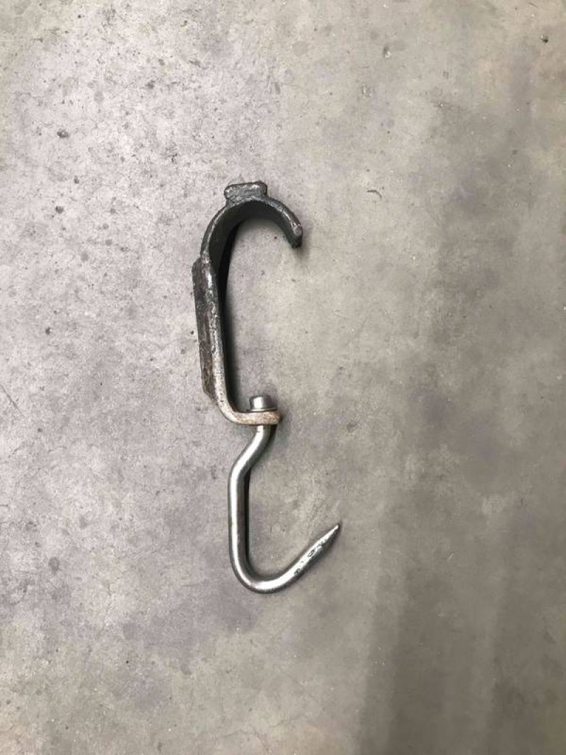 Slaughter hook (sliding)