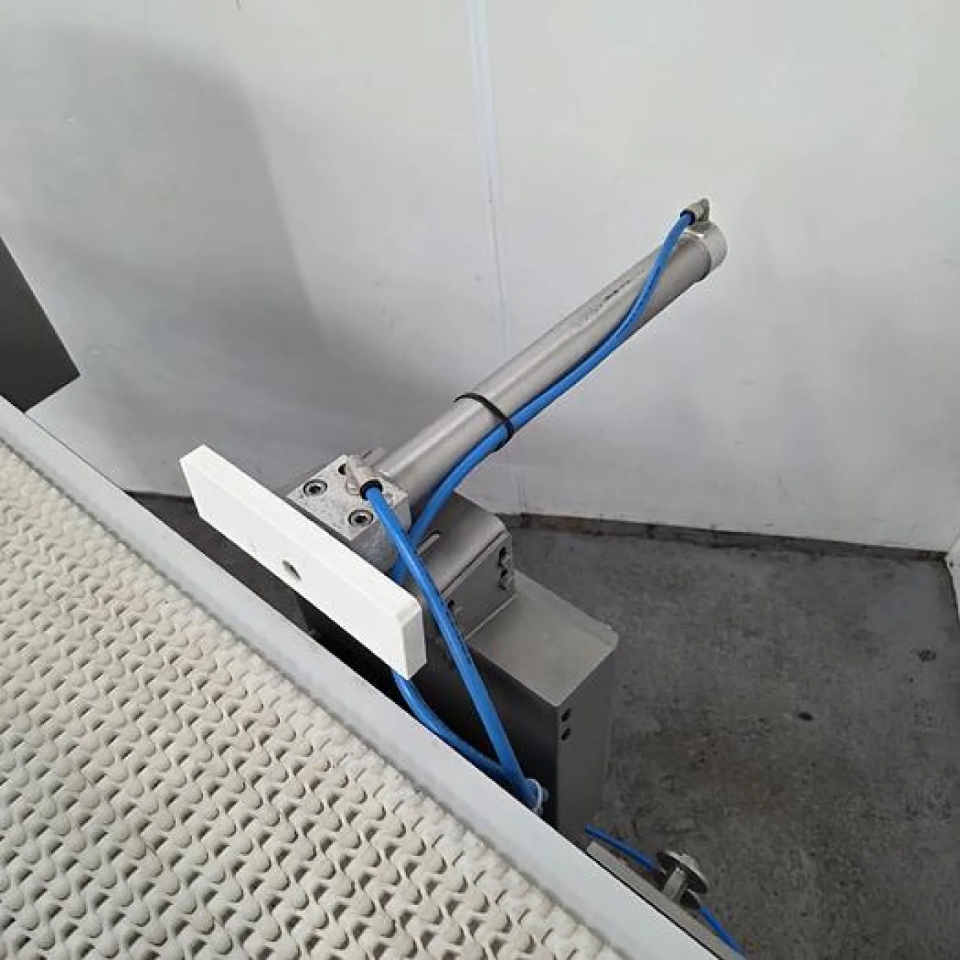 Sesotec Varicon Metal Detector - 5