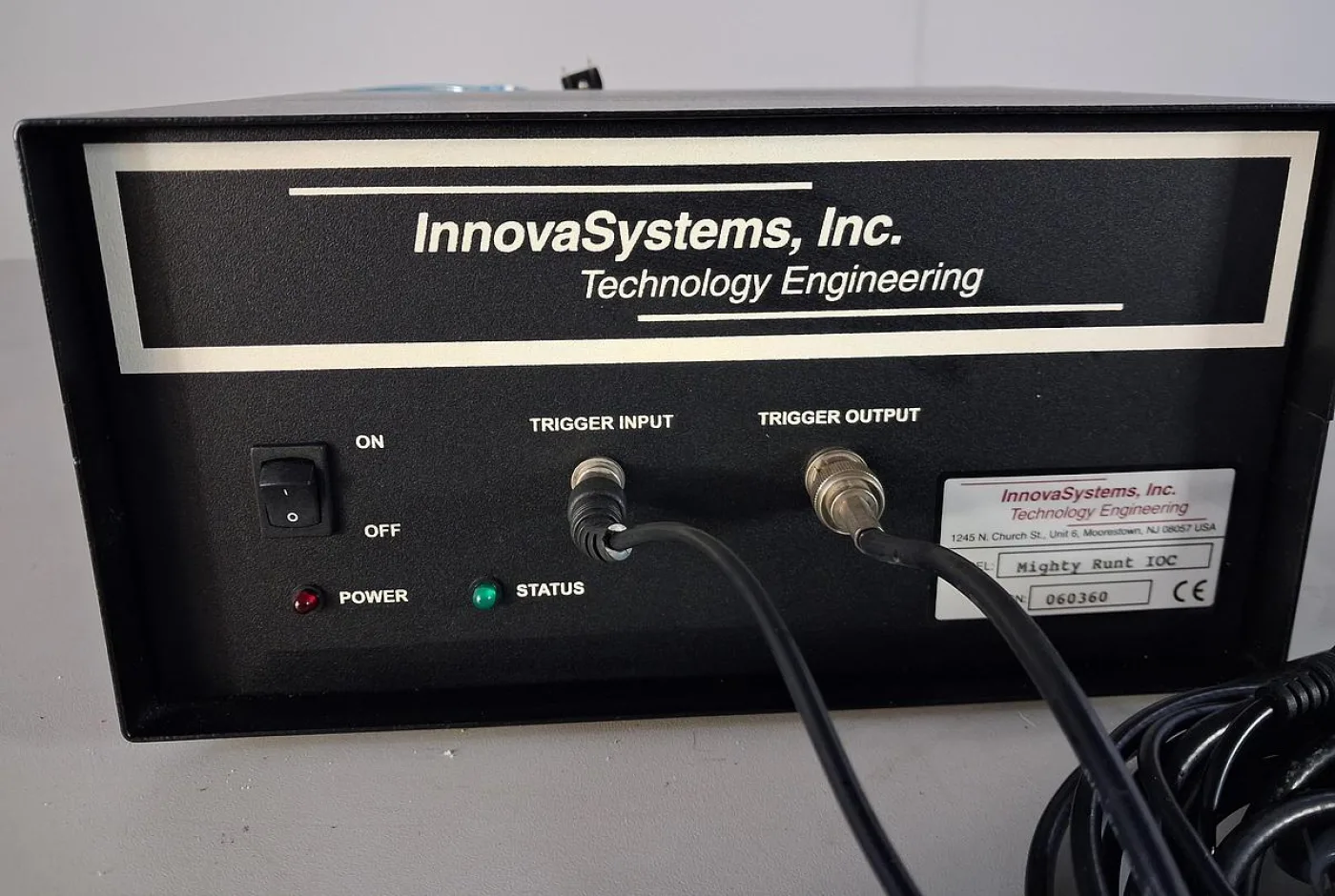 InovaSystems Inc Mighty Runt IOC hochpräzise Steuer- und Versorgungseinheit - 5