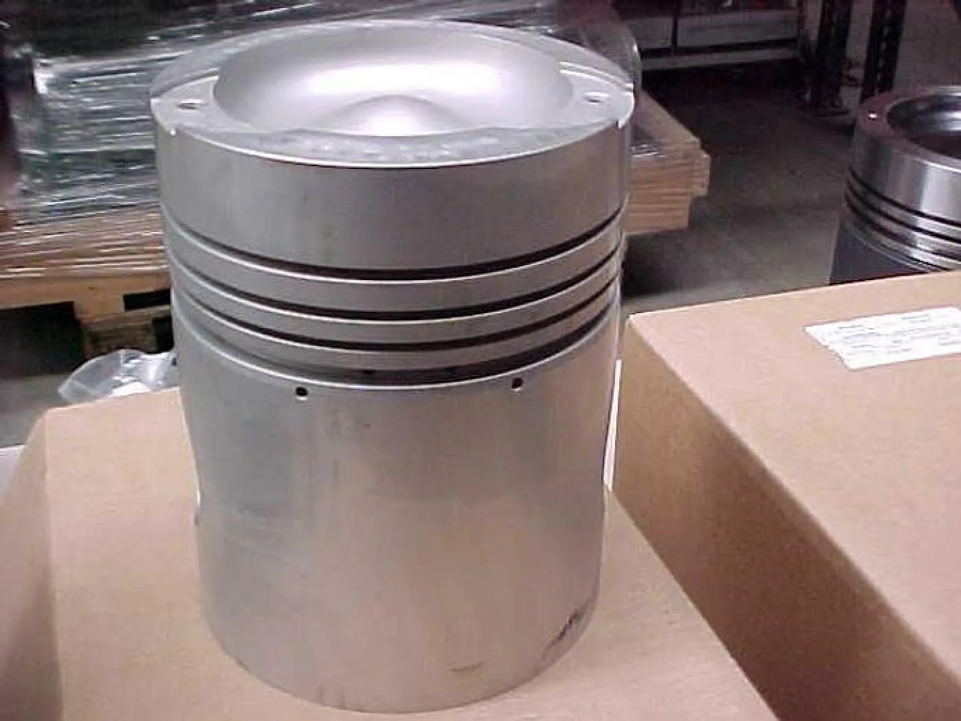 PISTONS MWM D601 / 602 NEW !! - 1
