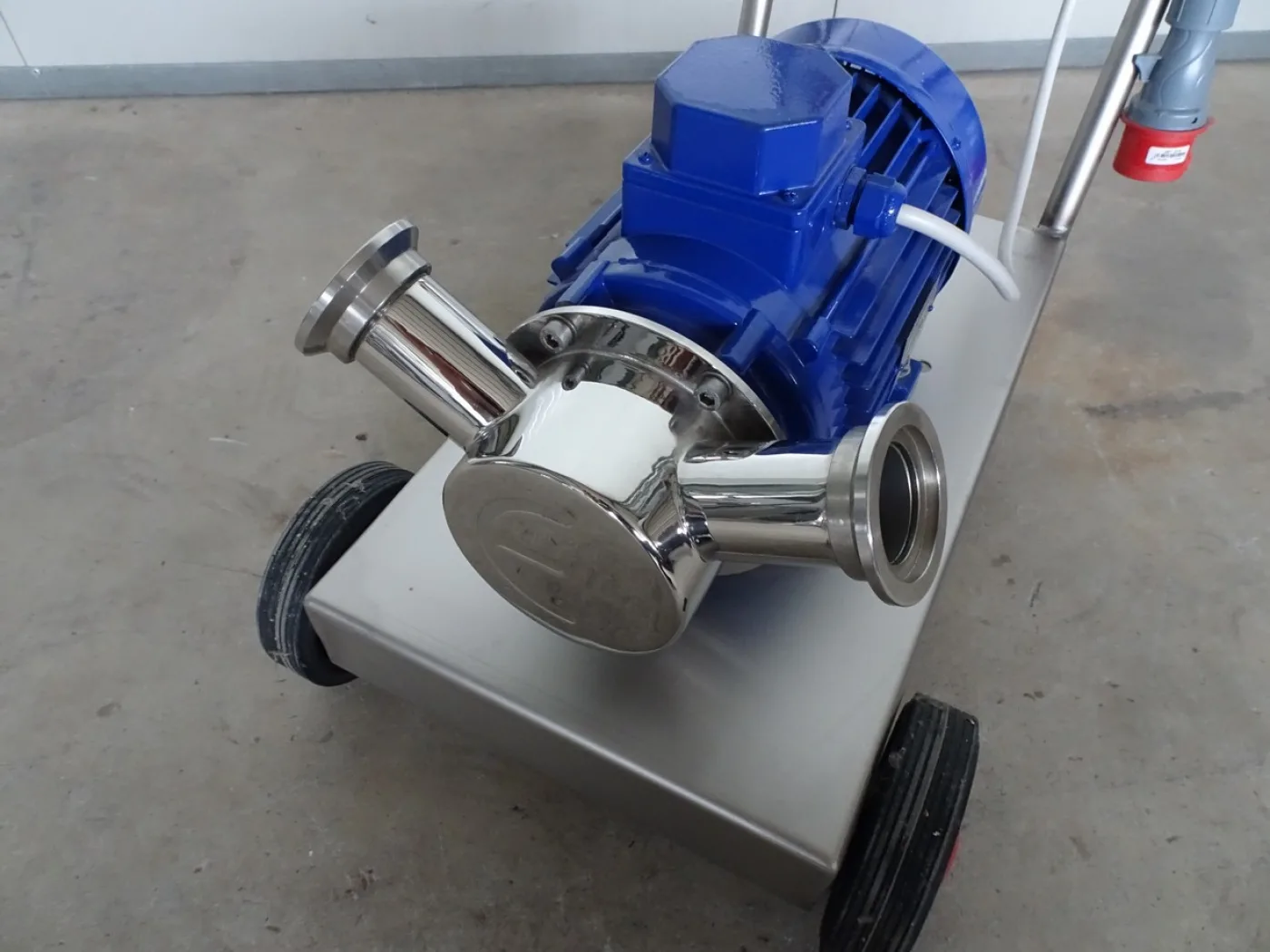 PUMP – ELECTRIC PUMP IN STAINLESS STEEL WITH FOOD NEOPRENE IMPELLER MOD. EURO 50 1 SPEED THREE PHASE 380 VOLTNEW MACHINE - 2