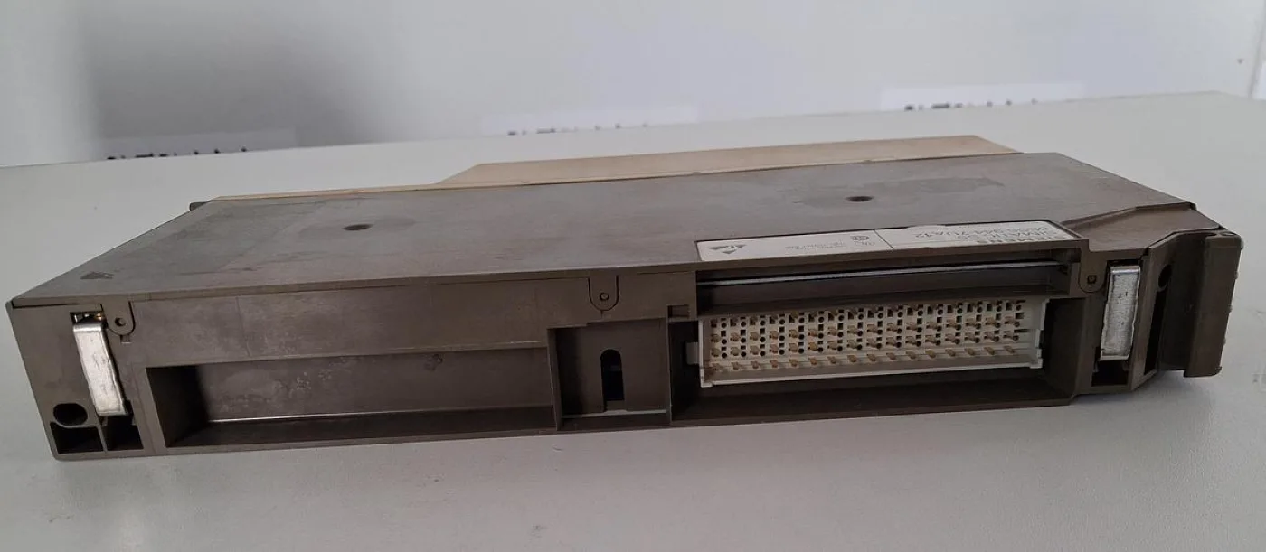 Siemens SIMATIC S5 6ES5 944-7UA12 Stromversorgungsmodul - 6