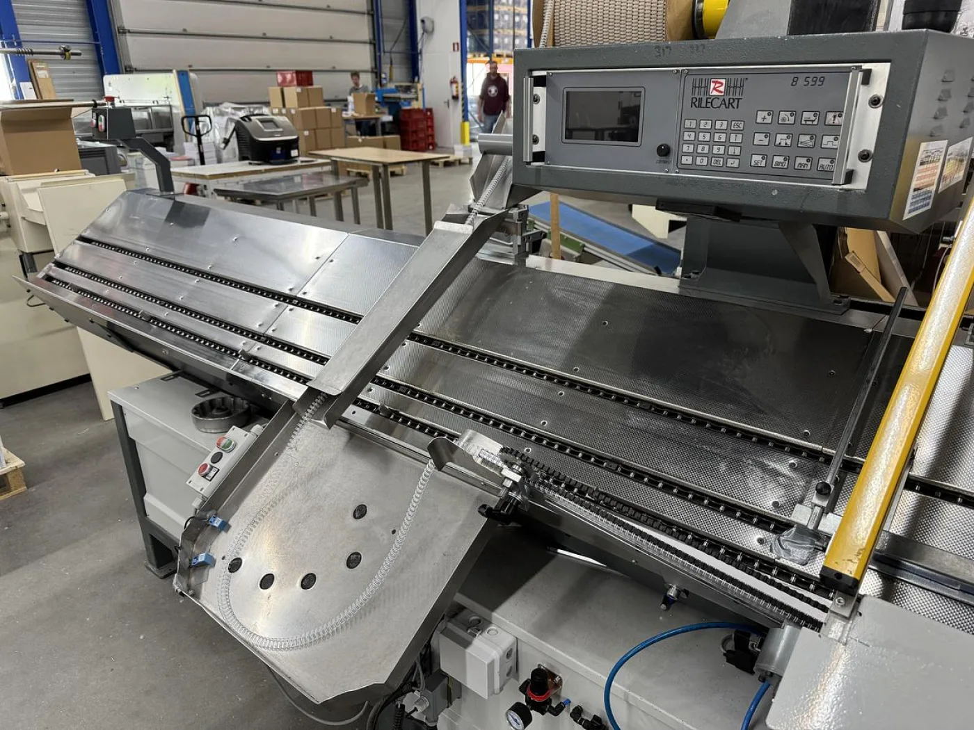 Rilecart B-599 Automatic Wire Binding Machine - 6
