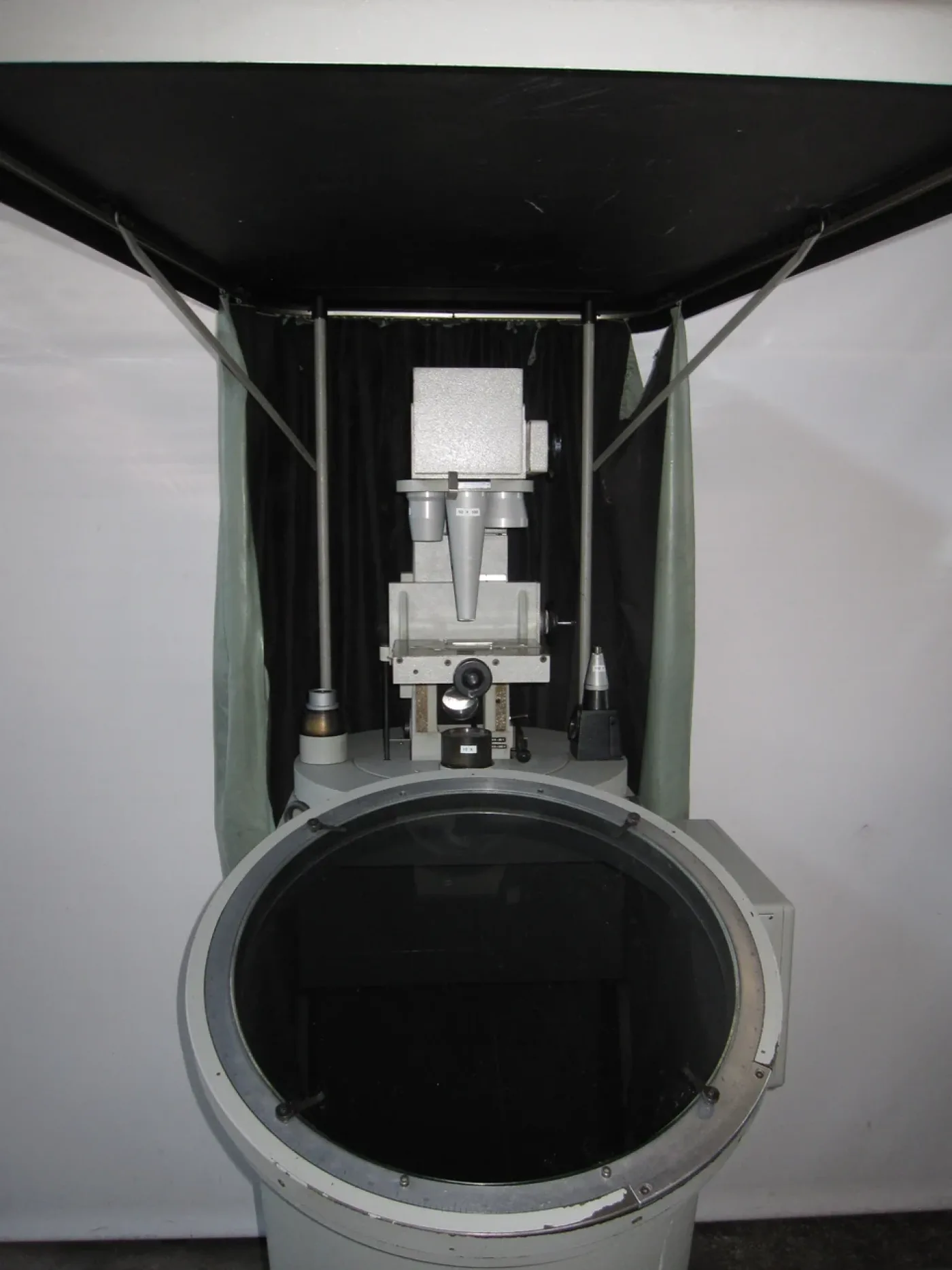 011896 - HAUSER H 601 - 4