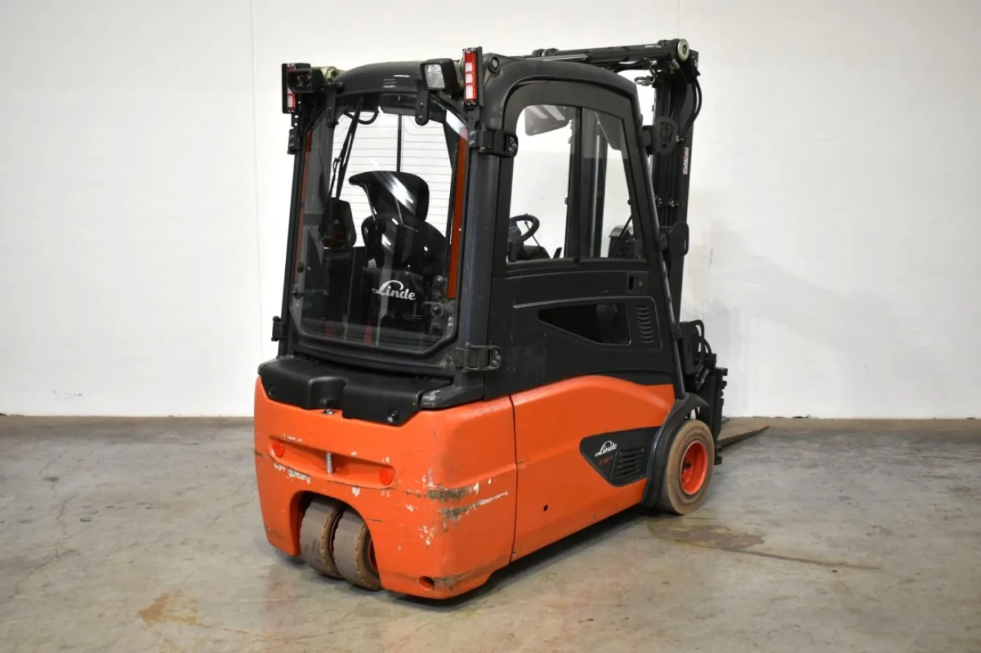 Frontstapler Linde E 18 L EVO 386-02 (2018) - 2