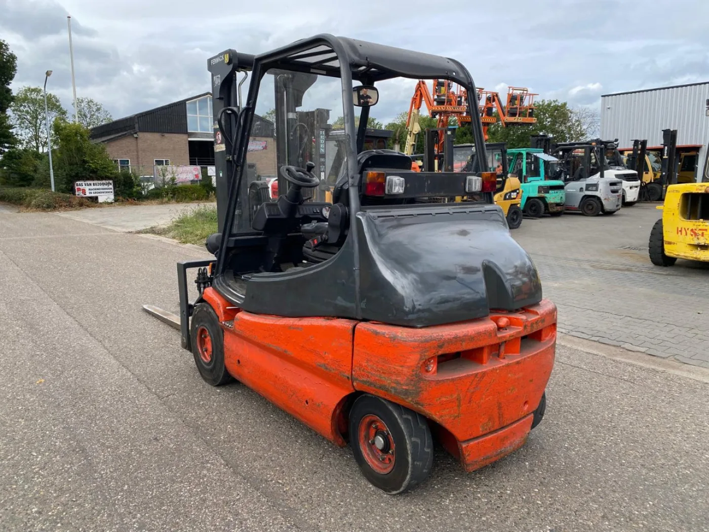 Linde E30-02 - 5