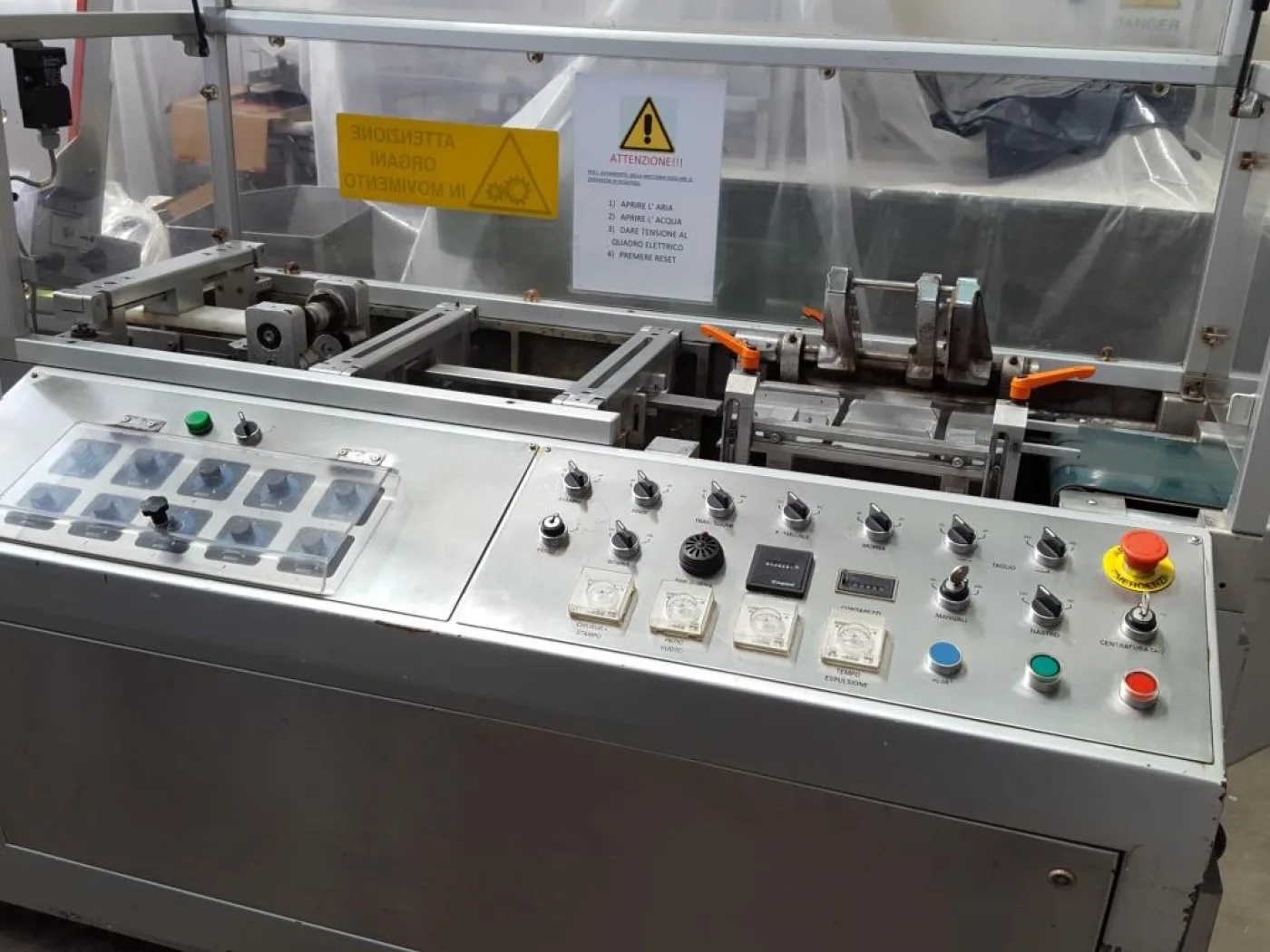 TERMOFORMATRICE – FARMO RES MOD. K-230 - 3