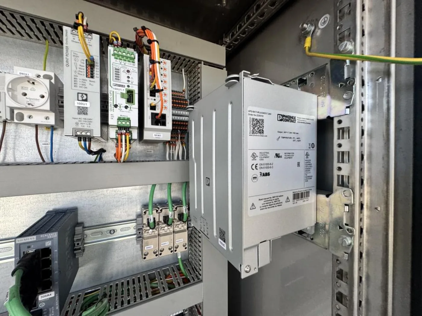 Elmon Electric Patch Cabinet - 3