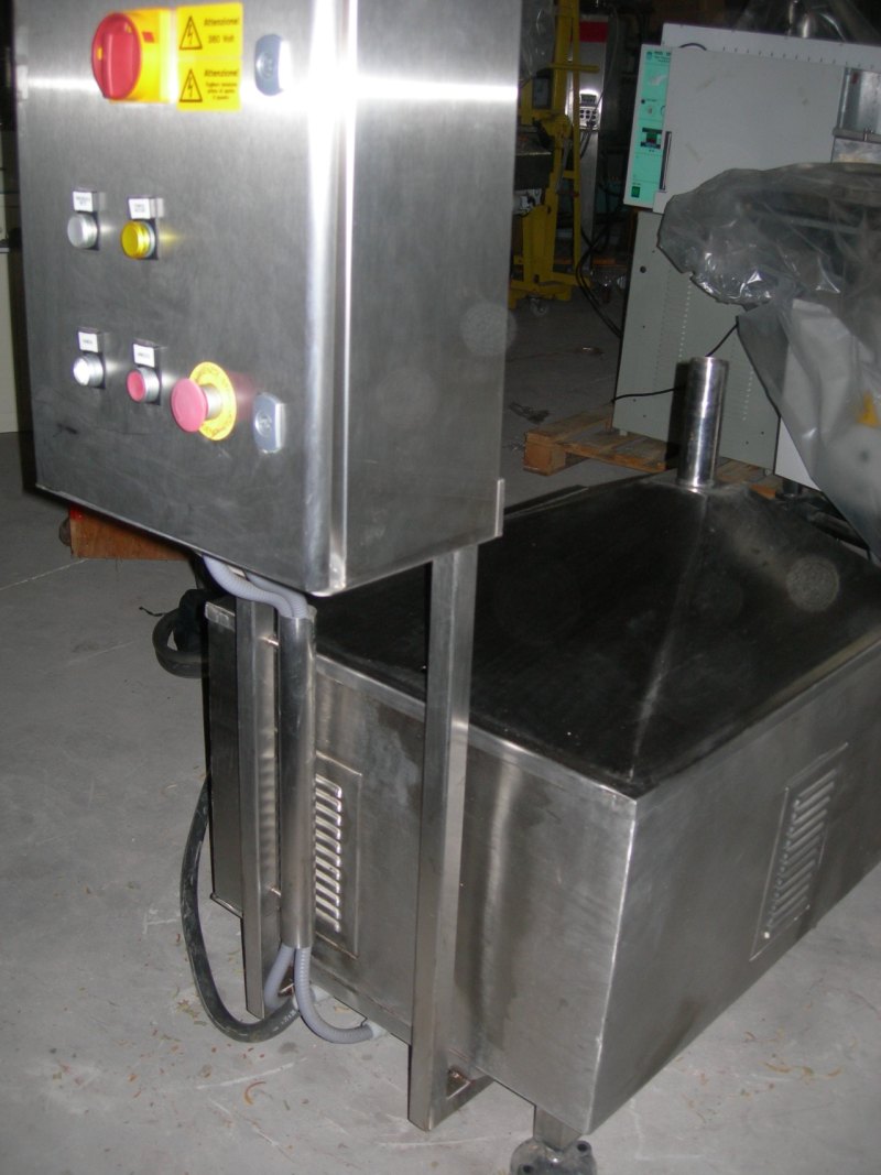 POMPA DA VUOTO E ASPIRATORE – BECKER / CFM – VT 3.25 / 54010