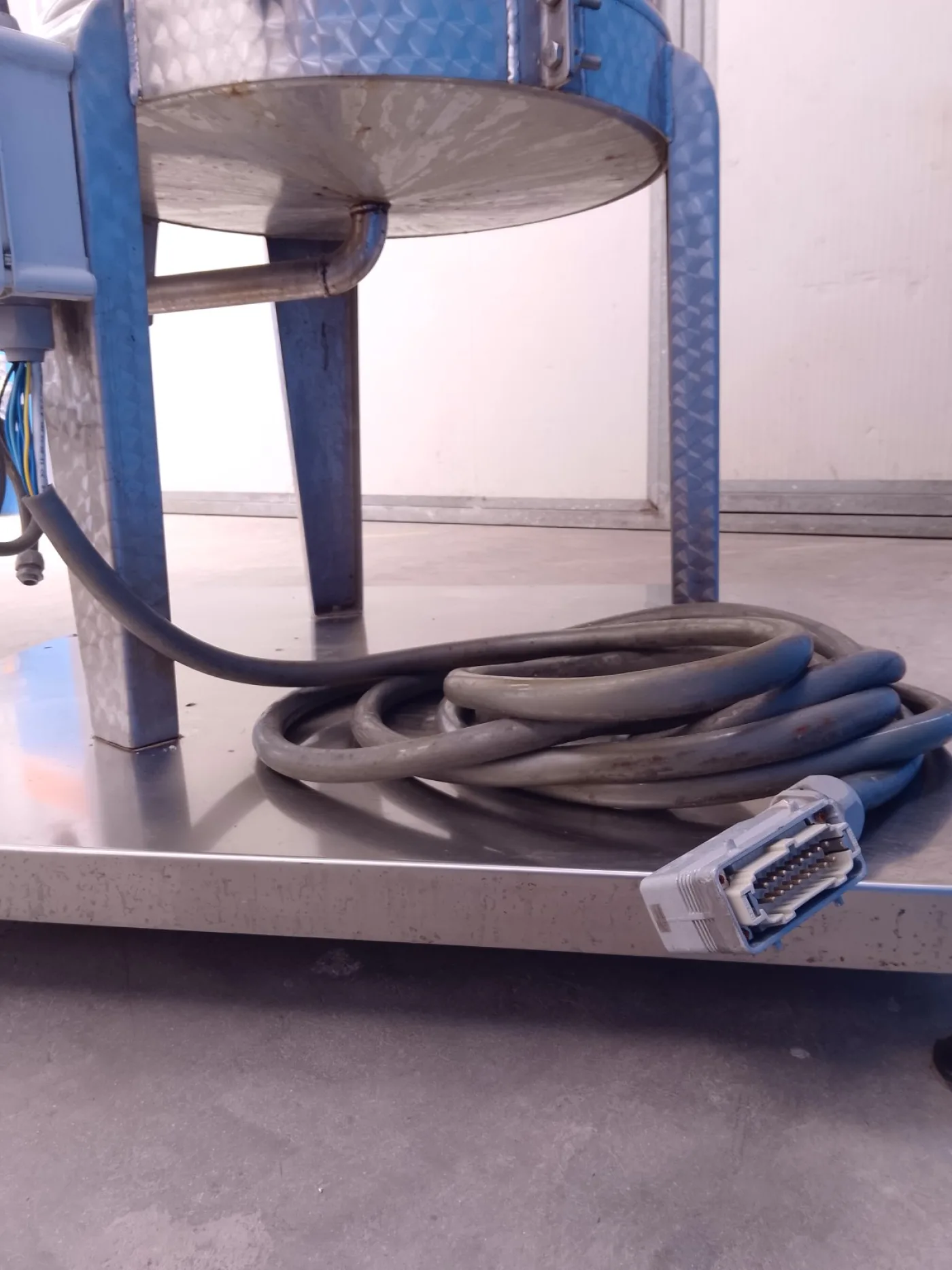 SERBATOIO ACCIAIO INOX 200 L - 5