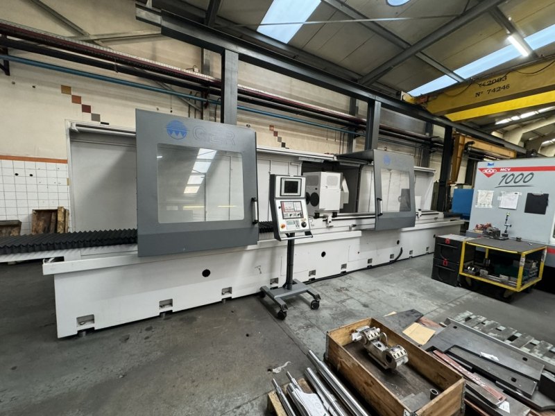 RECTIFIEUSE CNC CYLINDRIQUE “GER” TYPE CP-3000 CNC