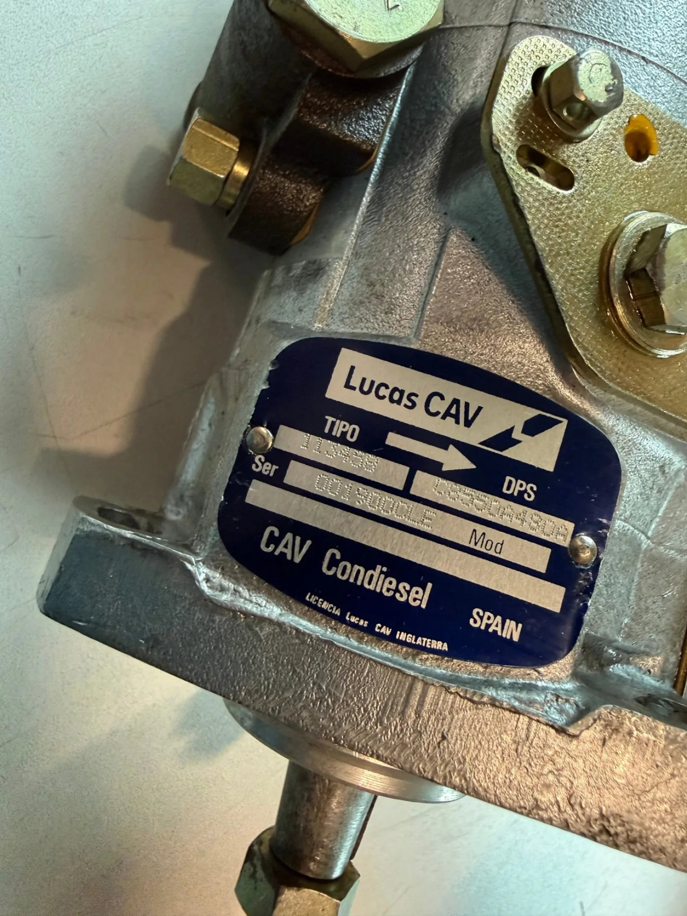 Injectiepomp Lucas 2.5L Diesel (nieuw) - 6