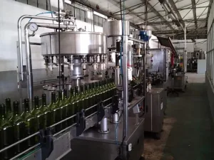 Linha de enchimento de vinho semi automática