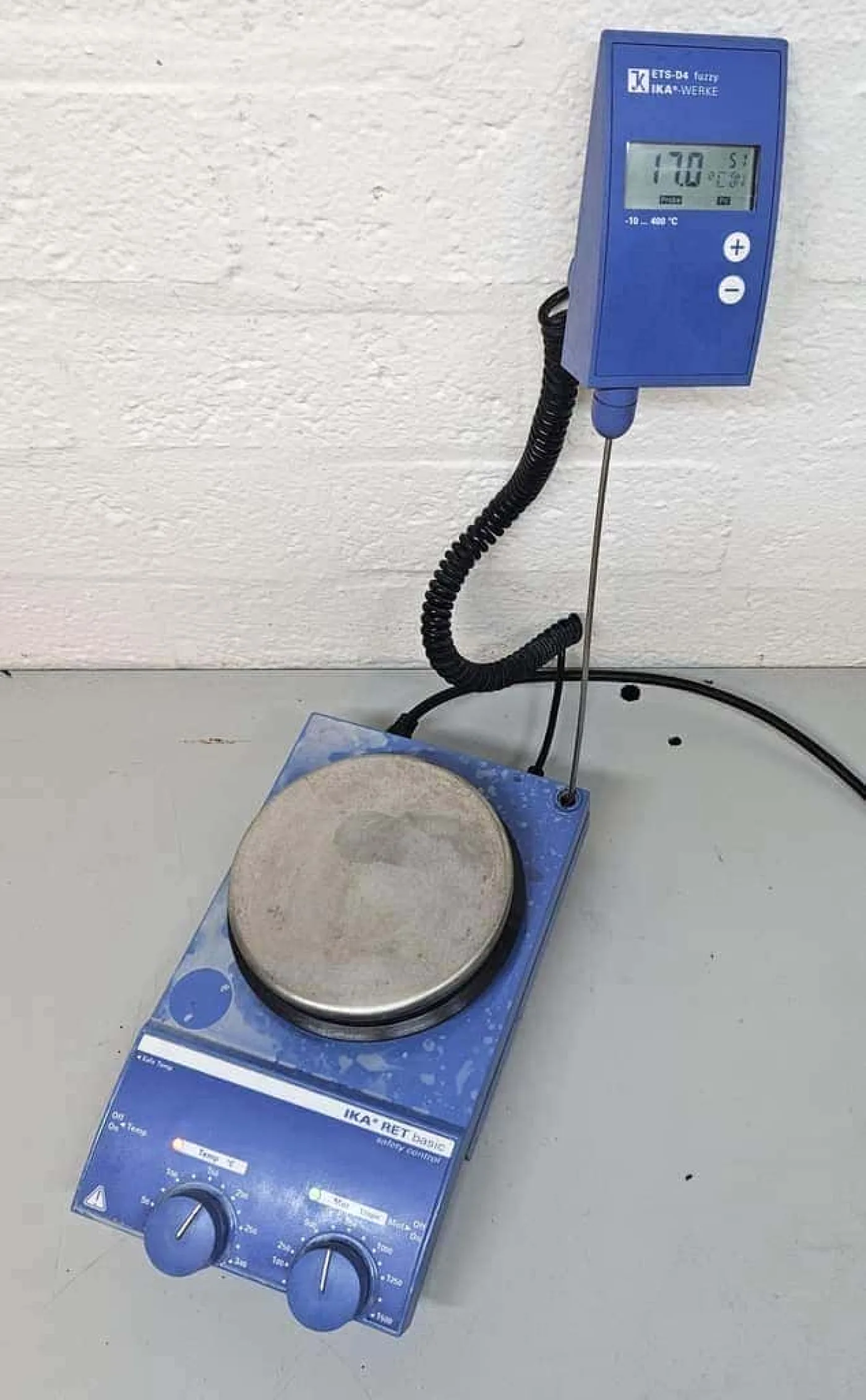 IKA RET Basic Verwarmingsplaat met Magneetroerder - 1